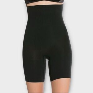 NWOT Spanx Higher Power Short